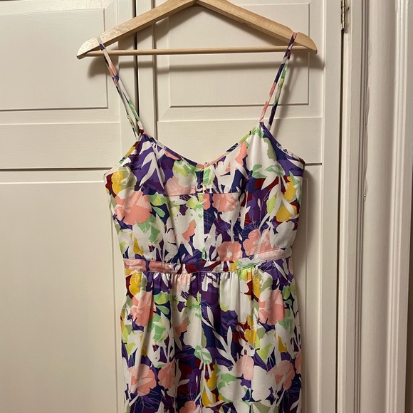 J. Crew Dresses & Skirts - COPY - Lined flower dress, spaghetti straps, above the knee with pockets.